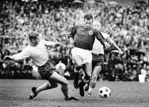 Harald Berg i landskamp mellom Norge og Sverige i 1967